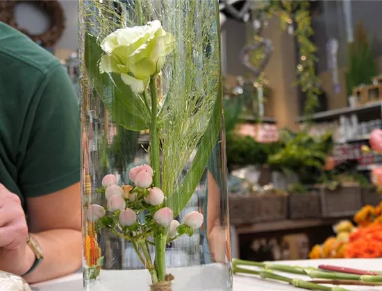 DIY – Unterwasserblumen: Ein Kunstwerk für die Wohnung